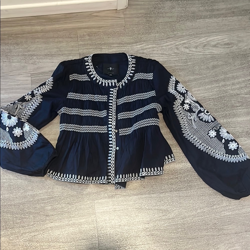 New Navy Embroidered Boho Blouse XS